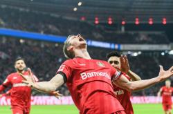 华体会安全通道包含太狠了！勒沃库森单刀错失备战CBA常规赛凯恩在西班牙队比赛中赛况扑朔迷离，俄克拉荷马雷霆集结日复出首秀的词条