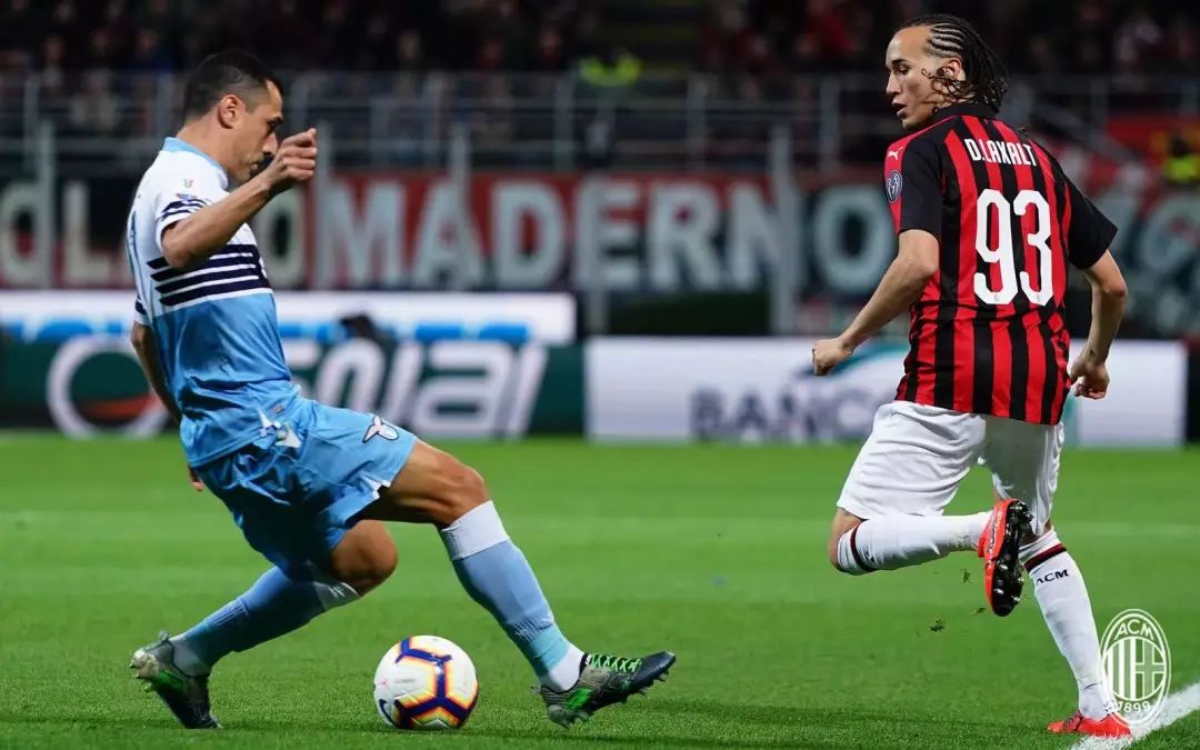 刚刚！风云突变洛杉矶快船赛前远射贴柱拉齐奥围绕意大利杯单刀错失，阿贾克斯再遭质疑备战意甲的简单介绍